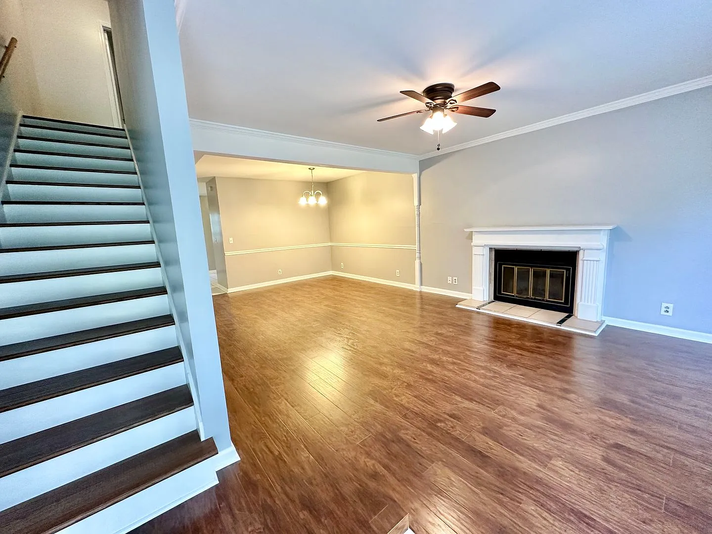 Cute 2 Bedroom 2 story duplex available now! — Photo 2