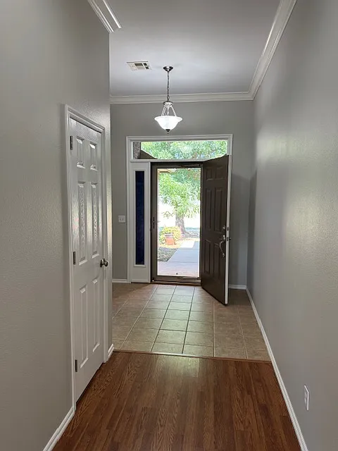 3 bed, 1687 sqft, $1,895 — Photo 4