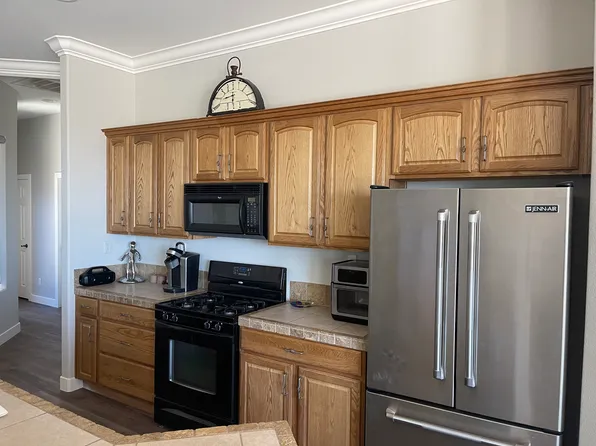 2932 Esmerelda Dr, Bullhead City, AZ 86429