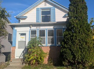 880 Jackson St, Saint Paul, MN 55117