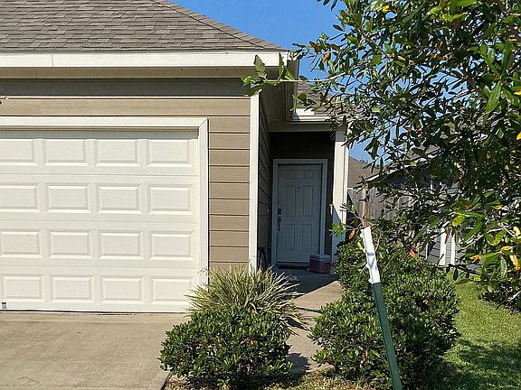 2nd image of 871 San Jacinto Cir