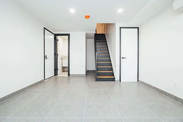 Rented by Nooklyn NYC LLC | media 5