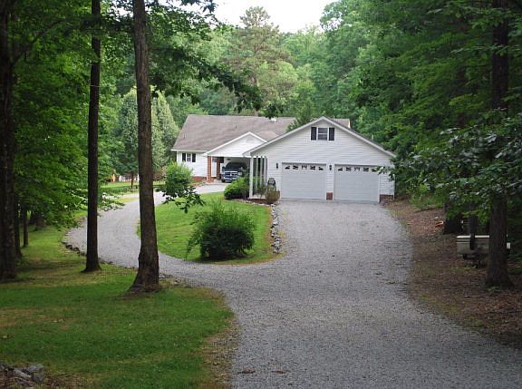 4th image of 59 Holly Hill Ln