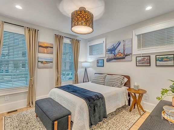 5th image of 356 Eastern Wharf Avenue
