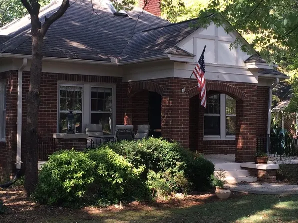31 E Tallulah Dr, Greenville, SC 29605