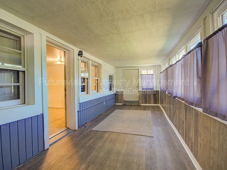 1704 Belleview Ave — Photo 19