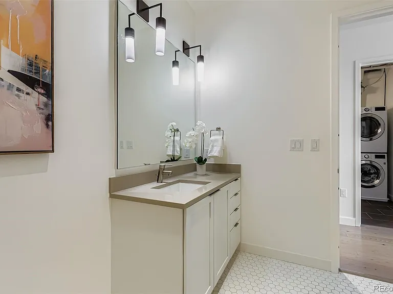 1750 Wewatta St #1821-L — Photo 22