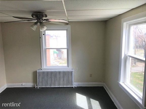 bedroom, corner unit with windows on 2 walls