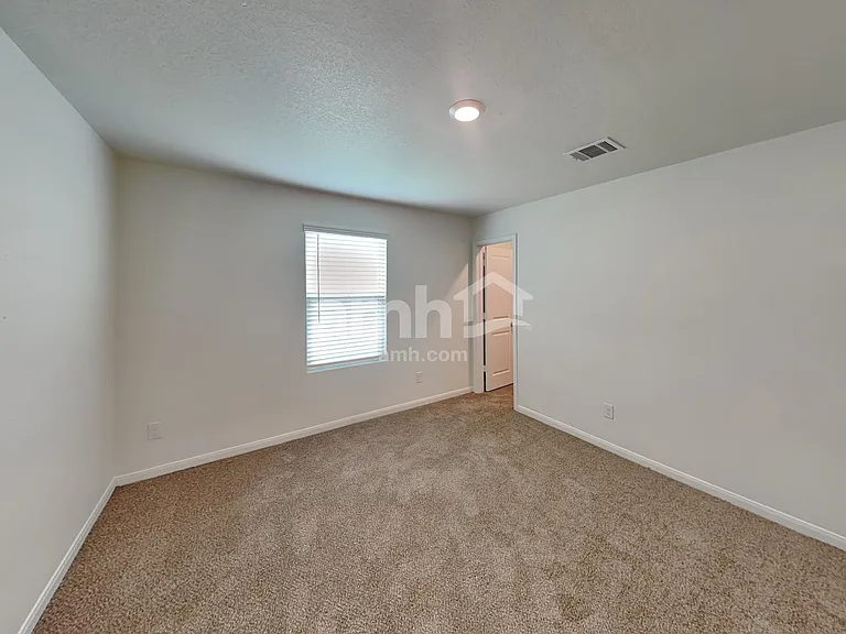 2705 Iberia Ct — Photo 21