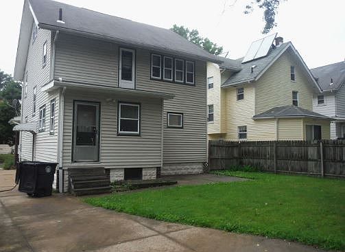 2nd image of 131 Burton Ave
