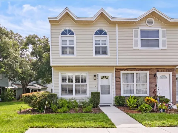 8711 Cobbler Pl, Tampa, FL 33615