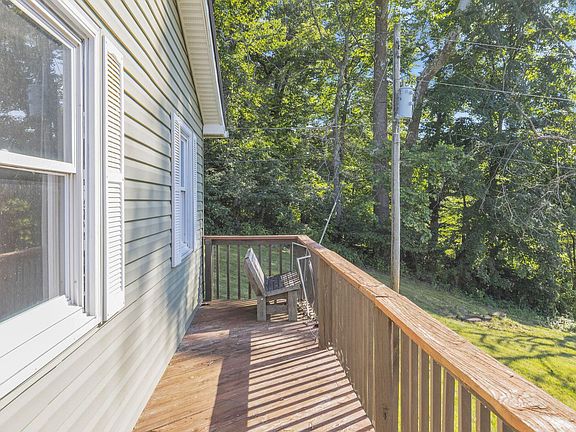 4th image of 3158 Eckert Rd SE