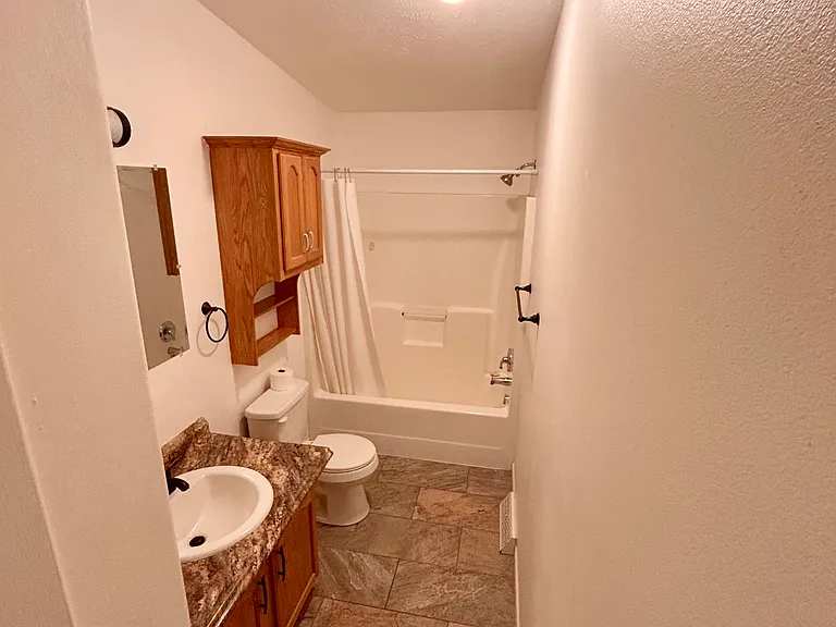 295 W Coral Dr — Photo 7