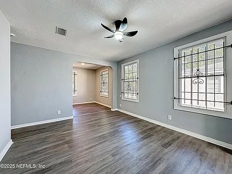 3rd image of 3410 Division St