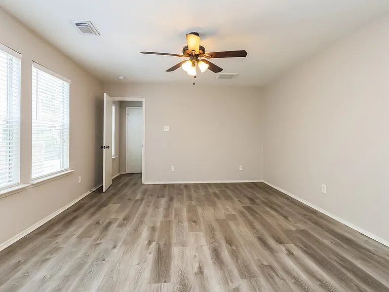 11410 Flying Geese Ln — Photo 10