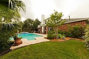 3rd image of 15202 Guadalupe River Dr