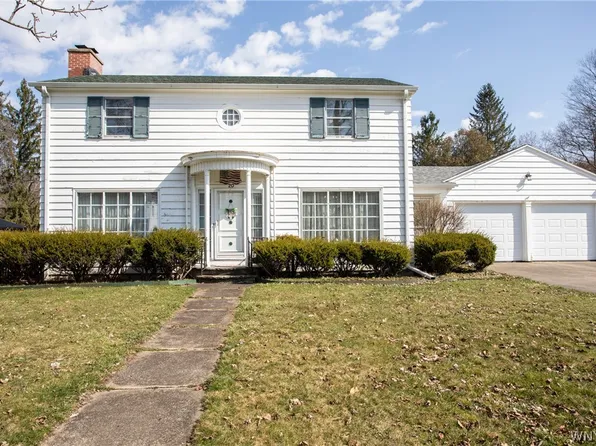 20 Maple Ave, Franklinville, NY 14737