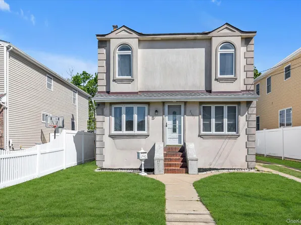 2457 Williams Court, Bellmore, NY 11710