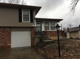 8611 W 78th Ter, Overland Park, KS 66204