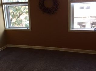 15 SE 3rd St #2, Lees Summit, MO 64063