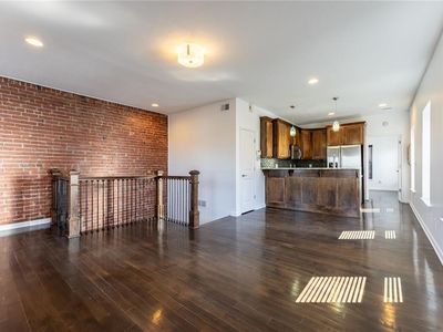 17 E 29th St, Kansas City, MO, 64108