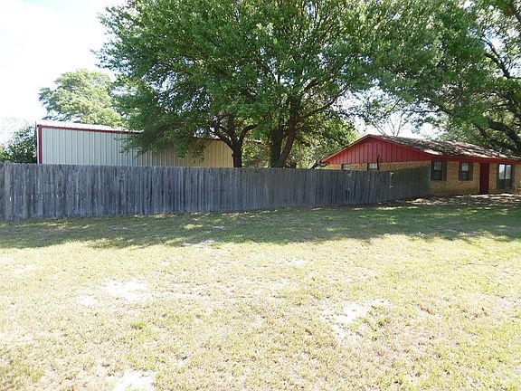2nd image of 4959 Woodcrest Dr