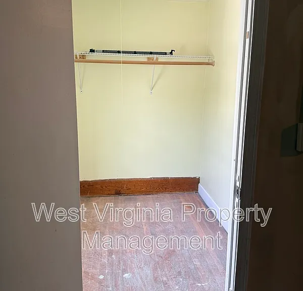 112 Mason St — Photo 8