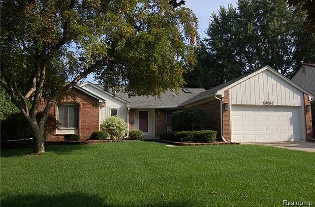 1st image of 19484 Stamford Dr