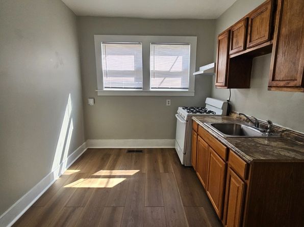 268 Sherman Ave #2A