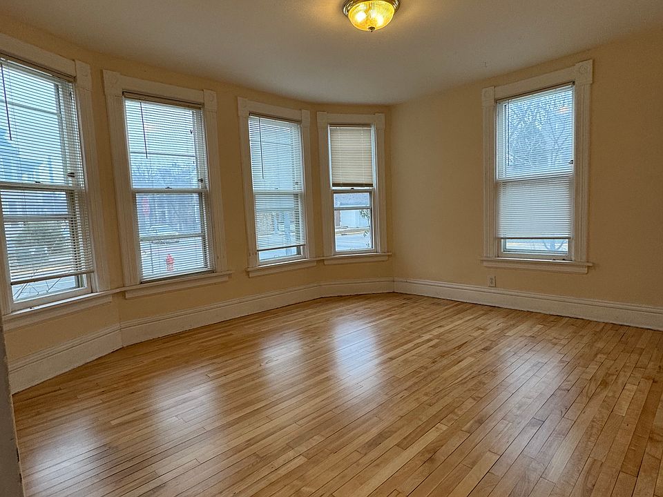 1st image of 153 N Franklin St Unit 1