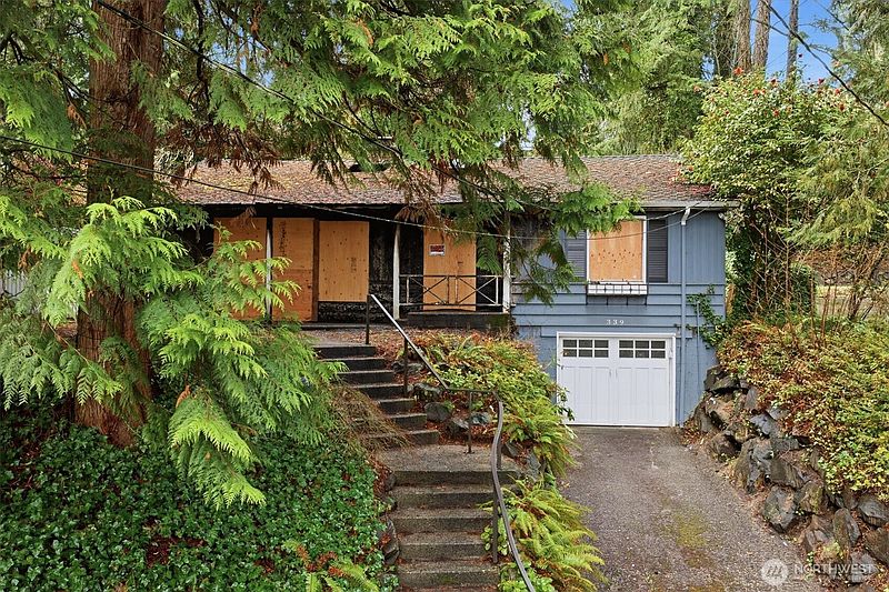 2nd image of 339 108th Avenue SE