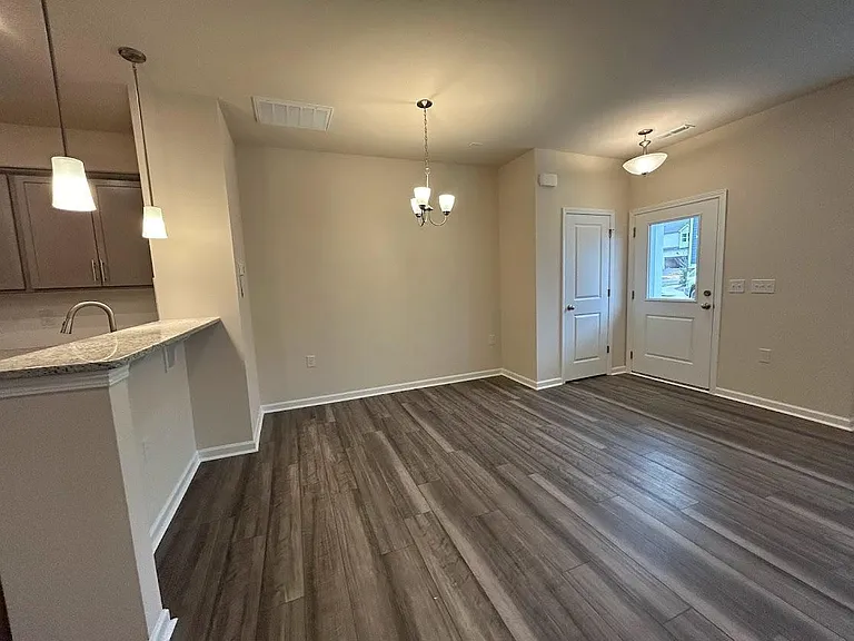 241 Ribbon Rail St — Photo 6