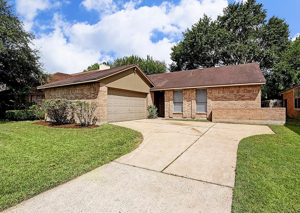 1st image of 2610 Owens Cross Dr