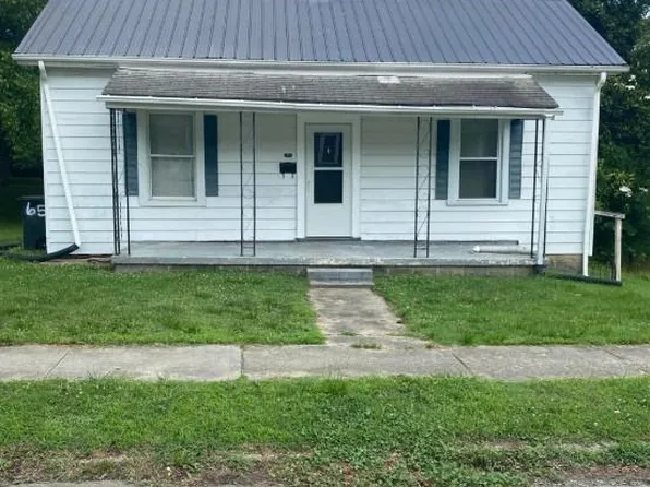 65 Stokesland Ave, Danville, VA 24541