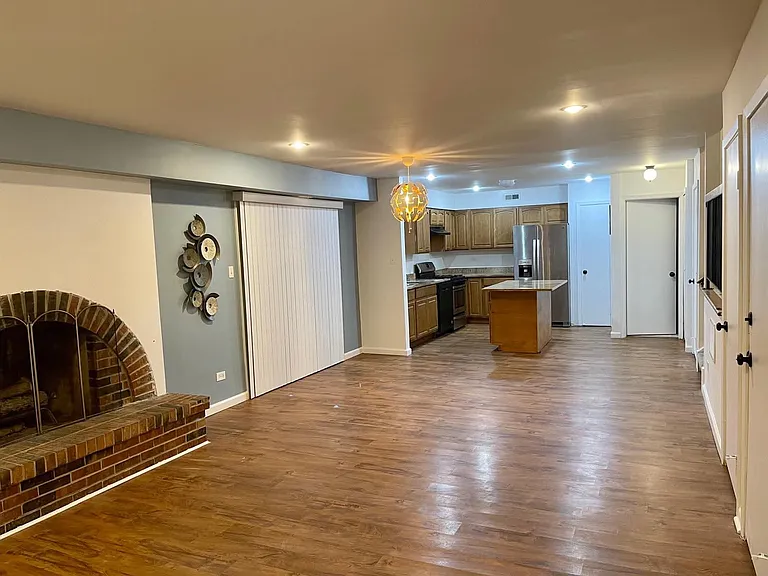 1025 Park Crest Dr — Photo 7