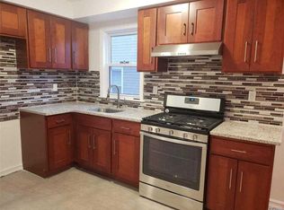 59-12 159th St, Fresh Meadows, NY 11365