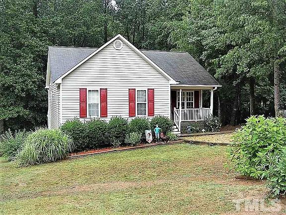 2nd image of 128 Madeline Ct