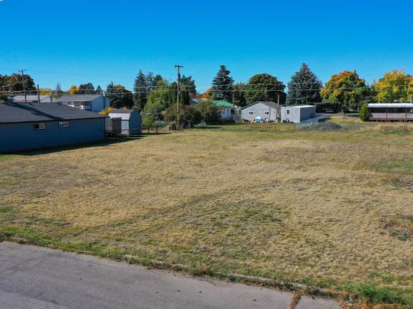 920 S Lundstrom St, Airway Heights, WA 99001