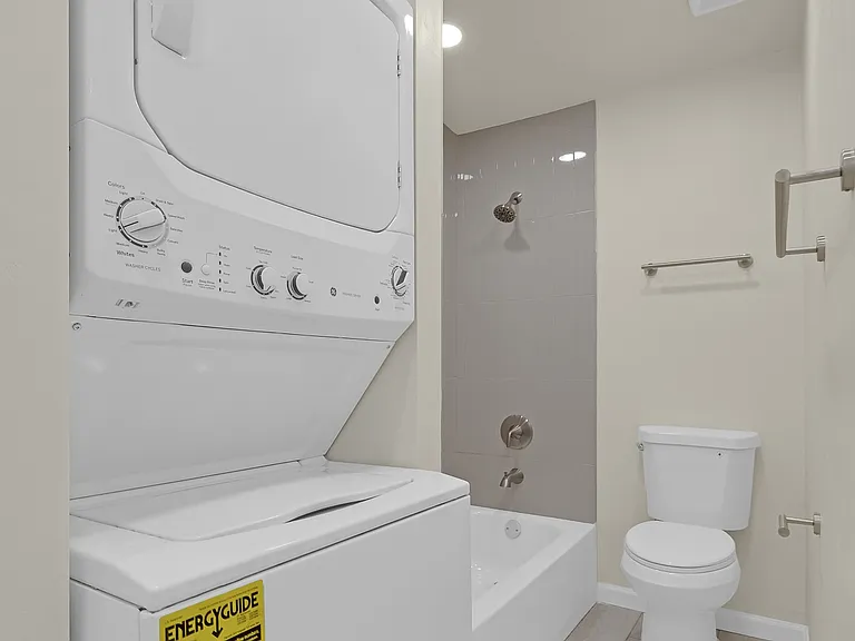 207 E Valeska Rd — Photo 7