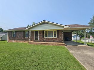1105 Burgess St, Central City, KY 42330