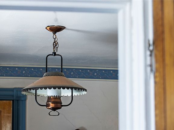 18th image of this home