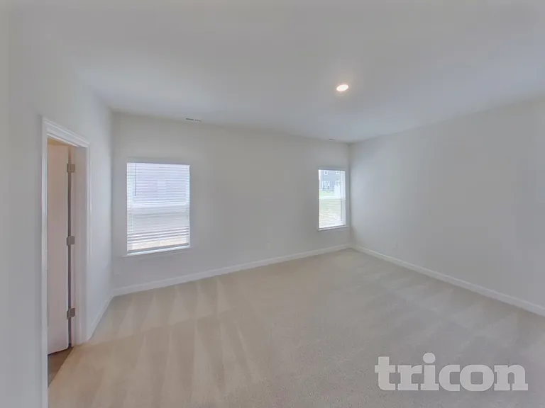 2402 Valverde Way — Photo 7