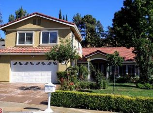 28820 Calabria Dr, Agoura Hills, CA 91301