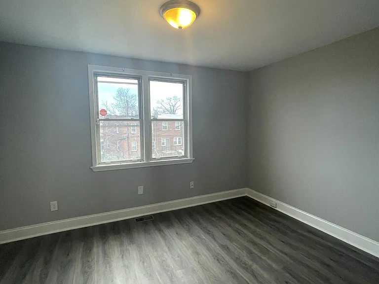 3607 W Lexington St — Photo 15