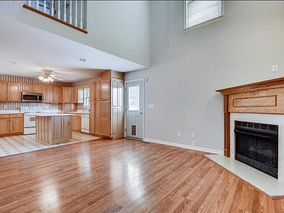 3rd image of 517 Ryan Ave