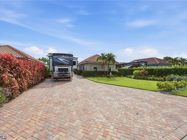 13317 Golden Palms Cir, Fort Myers, FL 33913