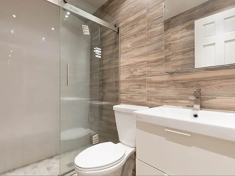854 W 180th St #2H — Photo 8