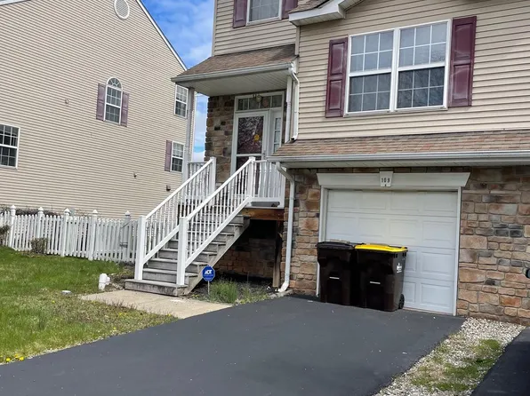 109 S Girard Ter, Hatfield, PA 19440