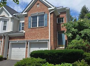 313 Winthrop Dr, Nutley, NJ 07110