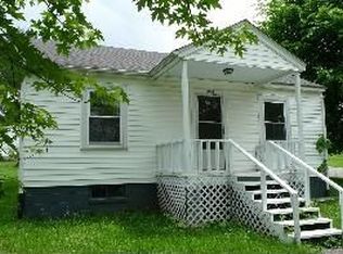 1914 3rd St, Radford, VA 24141